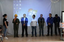 金龍公司召開(kāi)八月份生產(chǎn)PK會(huì)議